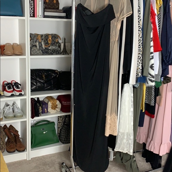 Keepsake flirty dress! Never worn out of the house - Picture 4 of 8